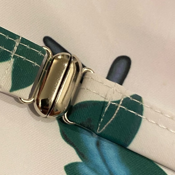 Zaful Leaf Print Bikini Top NWT Tropical Size 6 - Picture 5 of 6